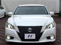 2013 Toyota Crown Hybrid