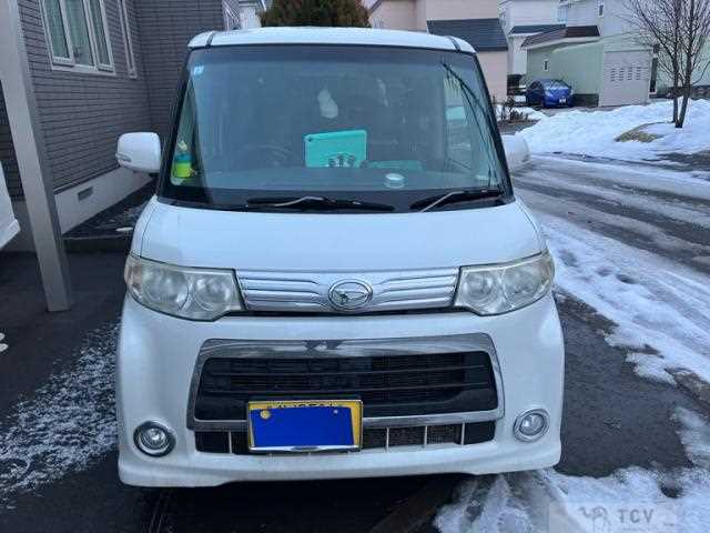 2010 Daihatsu Tanto