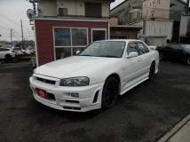 2000 Nissan Skyline