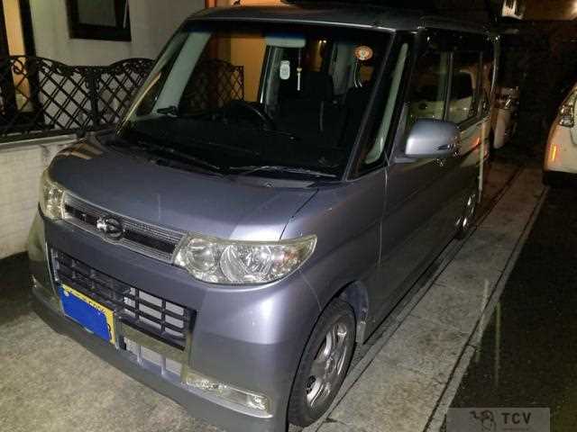 2010 Daihatsu Tanto