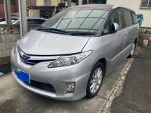 2014 Toyota Estima Hybrid