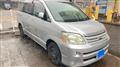 2005 Toyota Noah