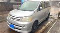 2005 Toyota Noah