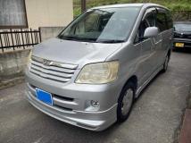 2003 Toyota Noah