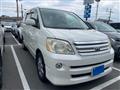 2006 Toyota Noah