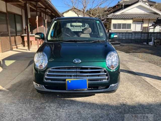 2005 Daihatsu Miragino