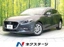 2017 Mazda Axela