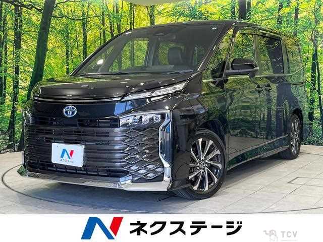 2022 Toyota Voxy