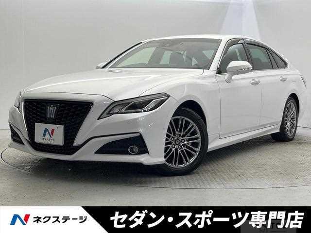 2020 Toyota Crown Hybrid