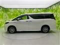 2021 Toyota Alphard Hybrid