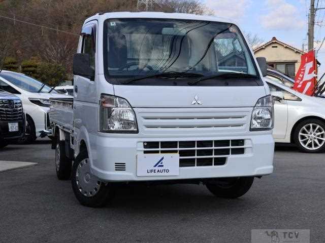 2015 Mitsubishi Minicab Truck