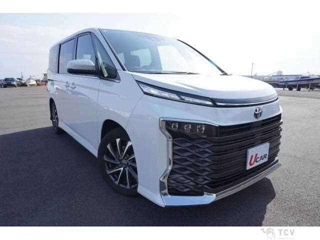 2024 Toyota Voxy