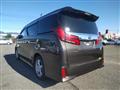 2019 Toyota Alphard Hybrid