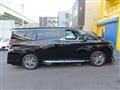 2025 Toyota Alphard Hybrid