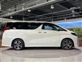 2022 Toyota Alphard G