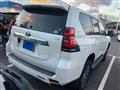 2018 Toyota Land Cruiser Prado
