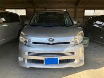 2009 Toyota Voxy