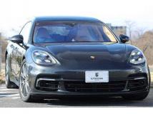 2018 Porsche Panamera