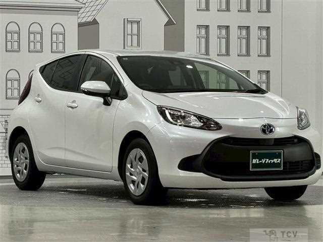 2023 Toyota AQUA