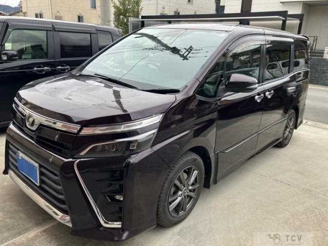 2018 Toyota Voxy