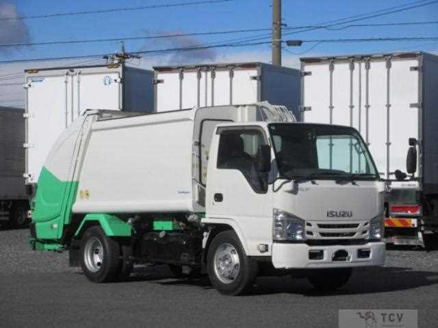 2016 Isuzu Elf Truck