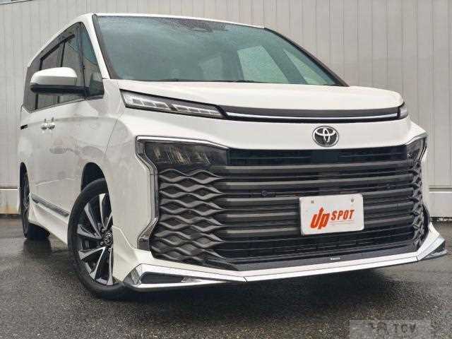 2023 Toyota Voxy