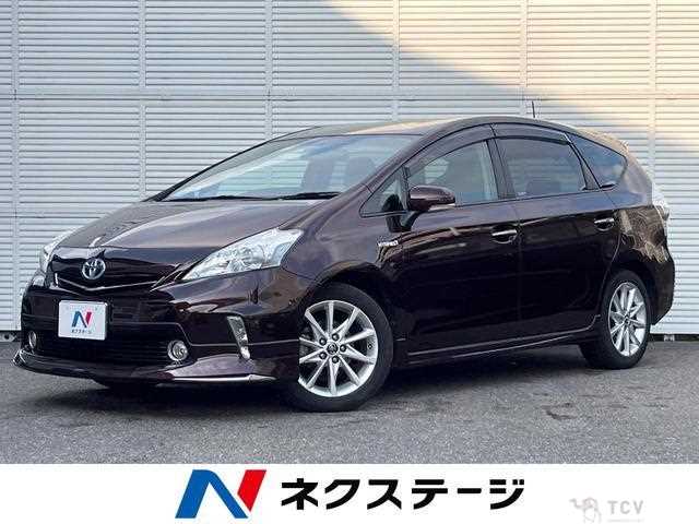 2013 Toyota PRIUS α