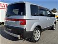 2009 Mitsubishi Delica D5