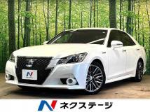 2015 Toyota Crown Hybrid
