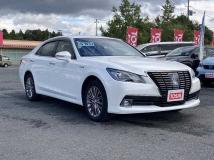 2014 Toyota Crown Hybrid