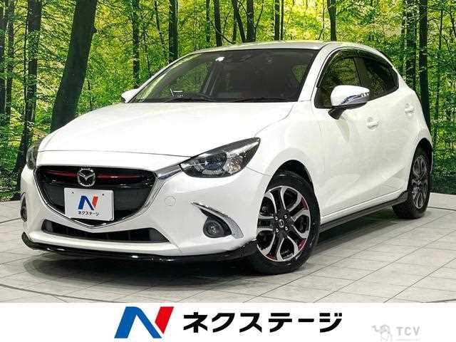 2015 Mazda Demio