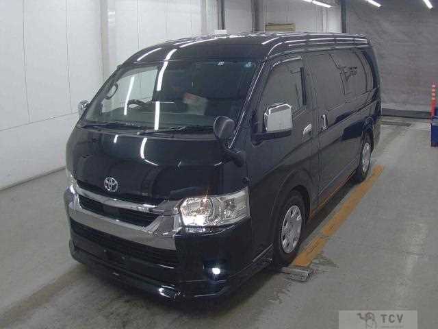 2022 Toyota Hiace Wagon