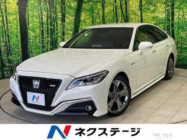 2018 Toyota Crown Hybrid