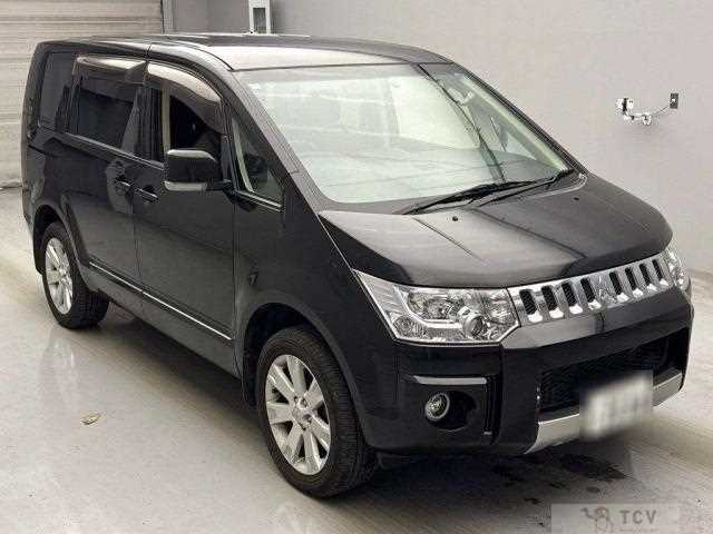 2018 Mitsubishi Delica D5
