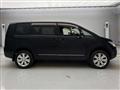 2018 Mitsubishi Delica D5