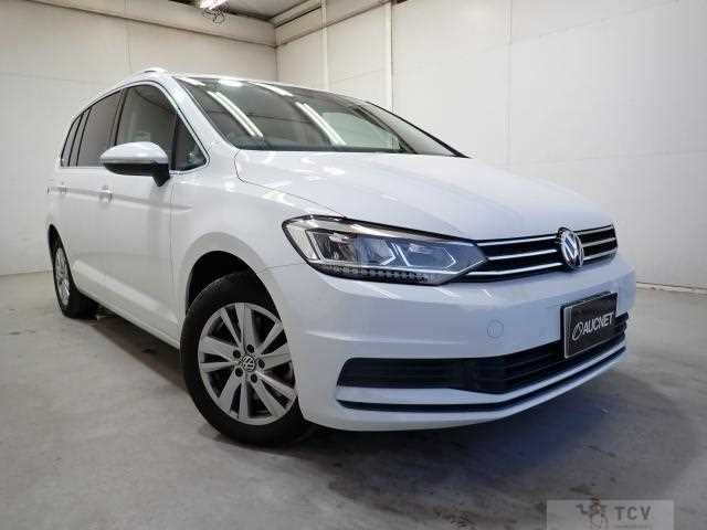 2020 Volkswagen Golf Touran