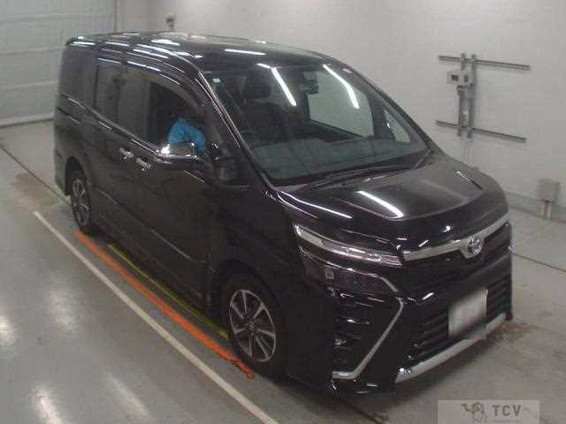2020 Toyota Voxy