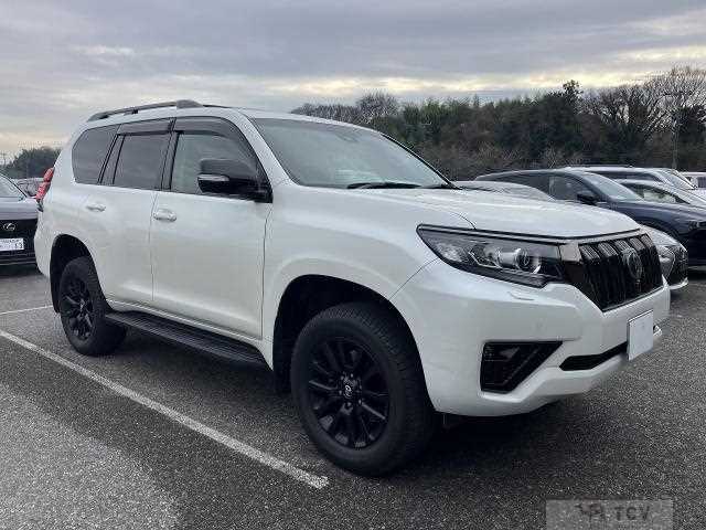 2022 Toyota Land Cruiser Prado
