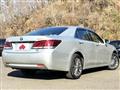 2015 Toyota Crown Hybrid