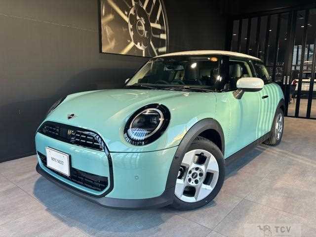 2024 BMW MINI