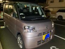 2012 Daihatsu Tanto