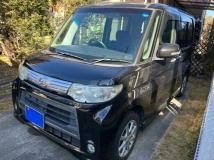 2011 Daihatsu Tanto