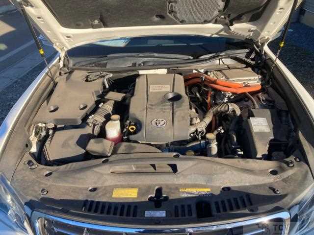 2013 Toyota Kluger Hybrid