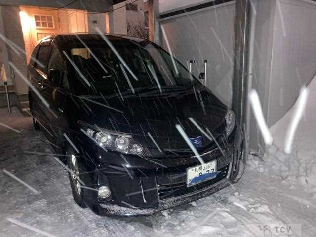 2013 Toyota Estima Hybrid