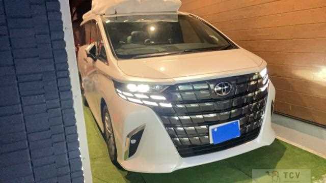 2025 Toyota Alphard G