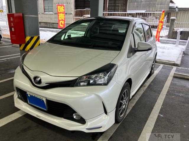 2015 Toyota Vitz