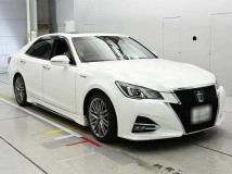 2017 Toyota Crown Hybrid