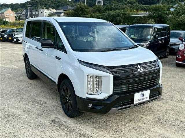 Mitsubishi Delica D5 2025 — фото 9 купить в Москве