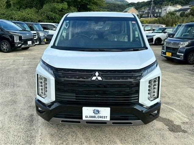Mitsubishi Delica D5 2025 — фото 10 купить в Москве