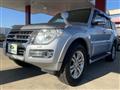 2014 Mitsubishi Pajero